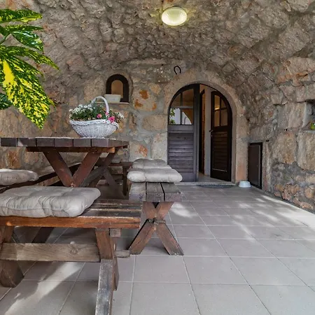 Guest House Otto Punat Exterior photo